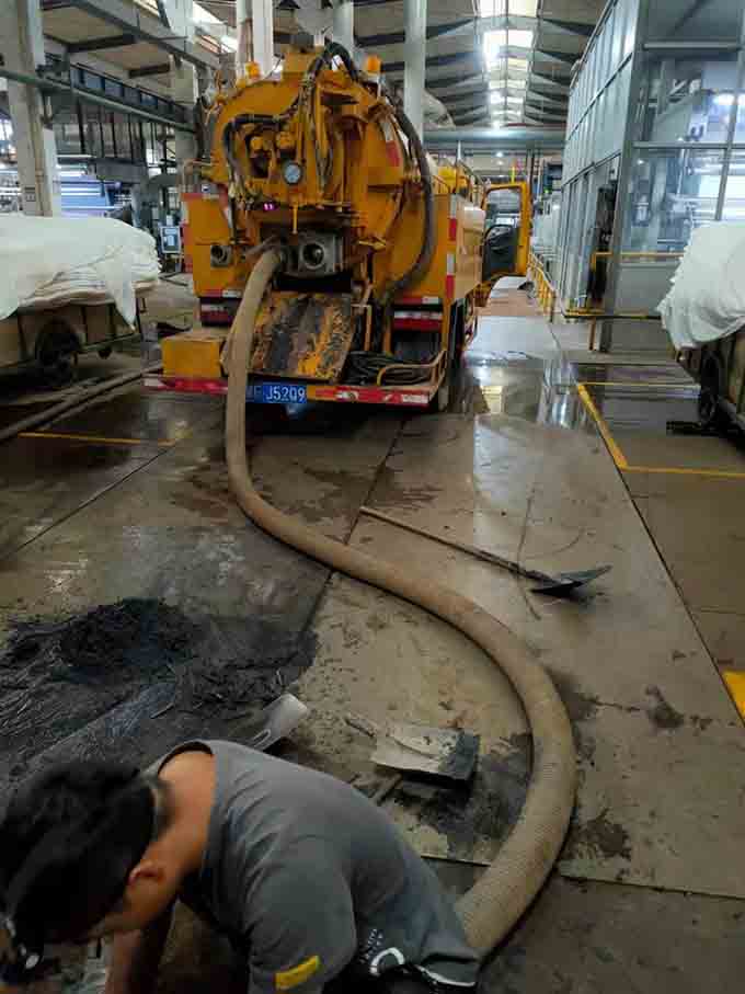 清理污水池 哈爾濱抽污泥服務